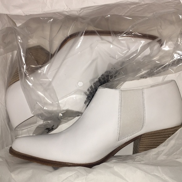 Vince Hamilton - Picture 2 of 7